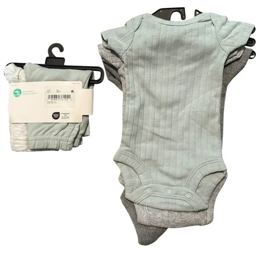 Carter’s Child of Mine Preemie Baby Bundle NWT 5 Pieces Onesies & Pants Oeko-Tex